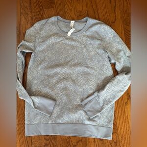Lululemon Gray Lightweight Crewneck Shirt womens size 6